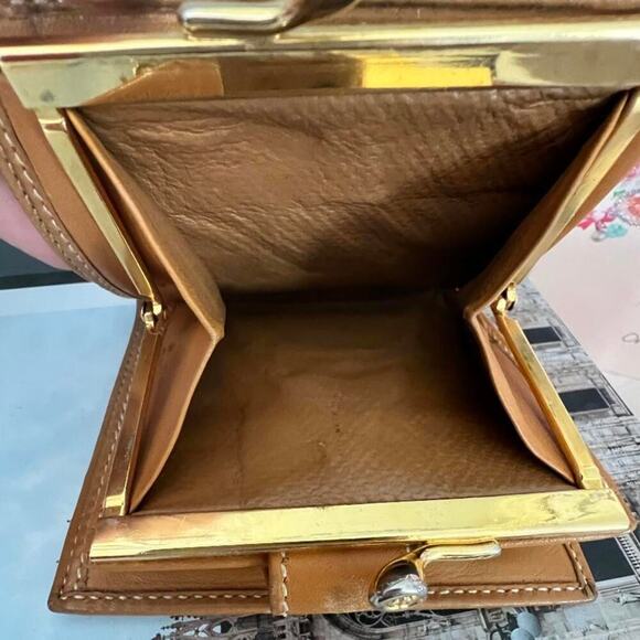 Gucci Micro GG Vintage BiFold Kiss Lock Wallet (GGXX001) - Picture 10 of 12